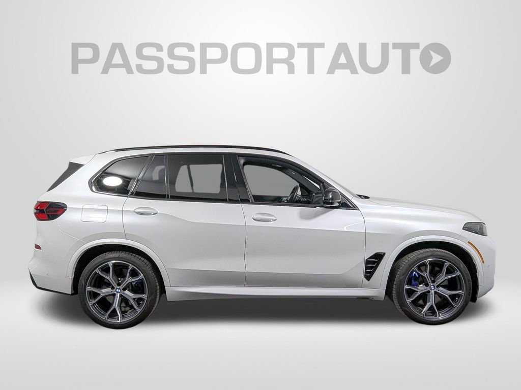Used 2026 BMW X5 M60i image 8