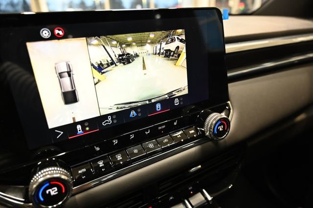 New 2026 GMC Canyon Elevation w/ Convenience Package image 18