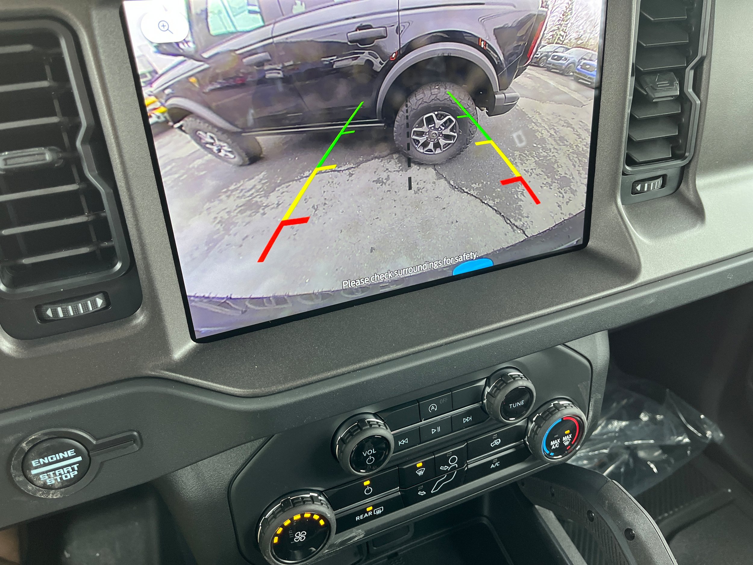 New 2026 Ford Bronco Badlands w/ Sasquatch Package AWD/4WD image 17