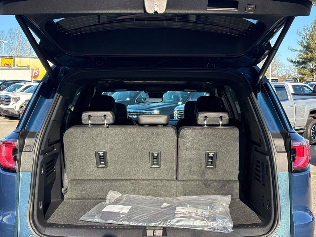 New 2026 GMC Acadia Denali w/ Super Cruise Package image 4