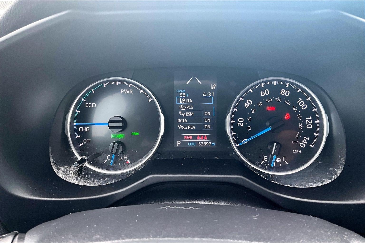 Used 2022 Toyota RAV4 LE AWD/4WD image 19