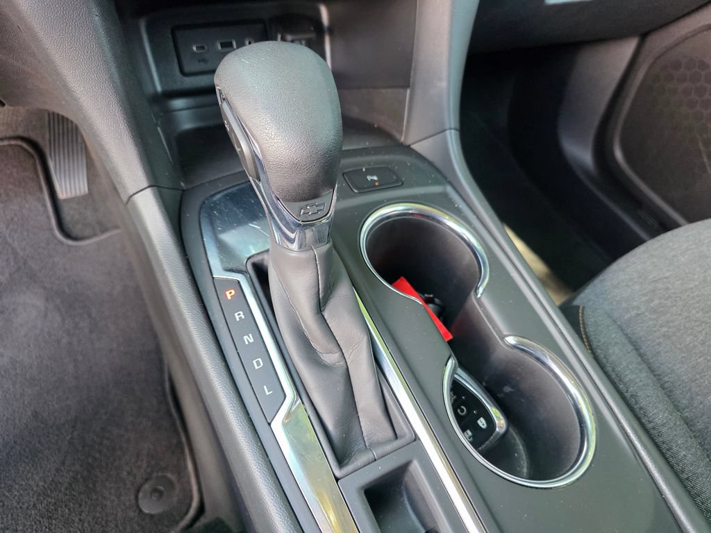 Used 2024 Chevrolet Equinox LT FWD image 19