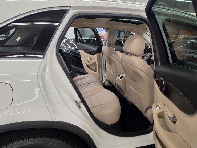 Used 2017 Mercedes-Benz GLC 300 image 37