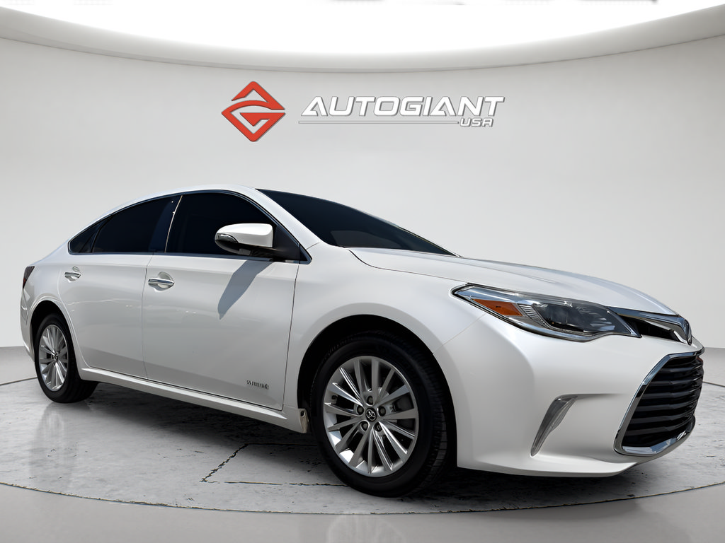 Used 2018 Toyota Avalon Limited w/ Carpet Mat Package FWD image 10