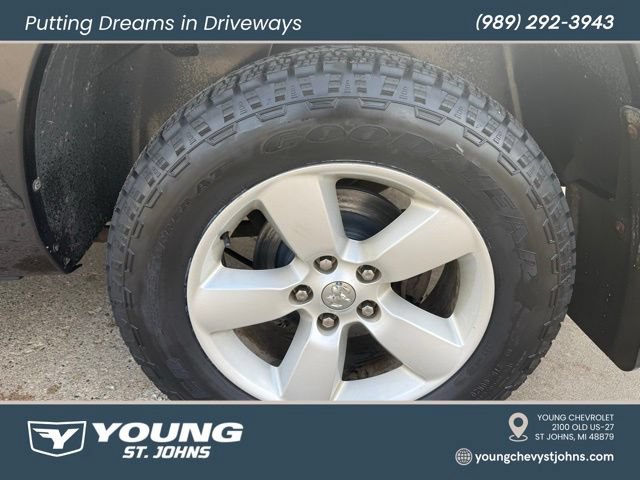 Used 2018 RAM 1500 Classic SLT w/ SLT Plus D←cor Group AWD/4WD image 10