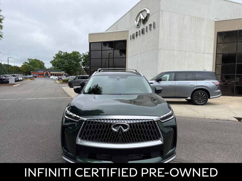 Certified 2026 INFINITI QX60 Luxe w/ Family Package FWD image 3