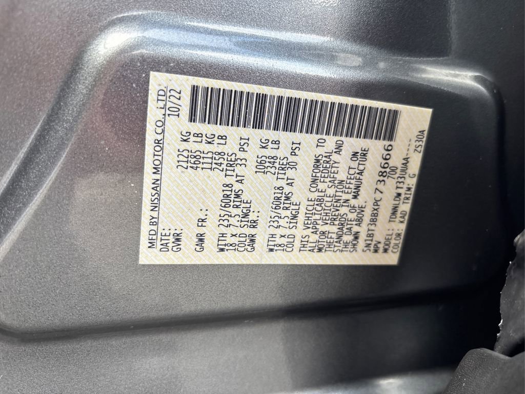 Used 2023 Nissan Rogue SV w/ SV Premium Package image 17