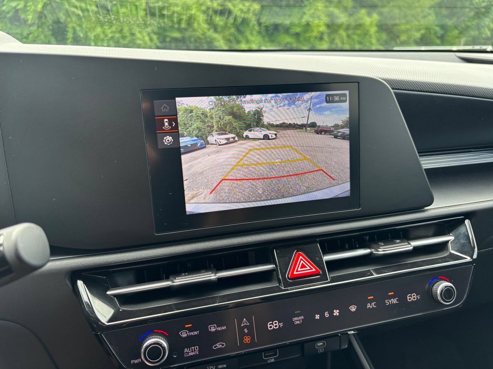 Used 2026 Kia Niro LX FWD image 21
