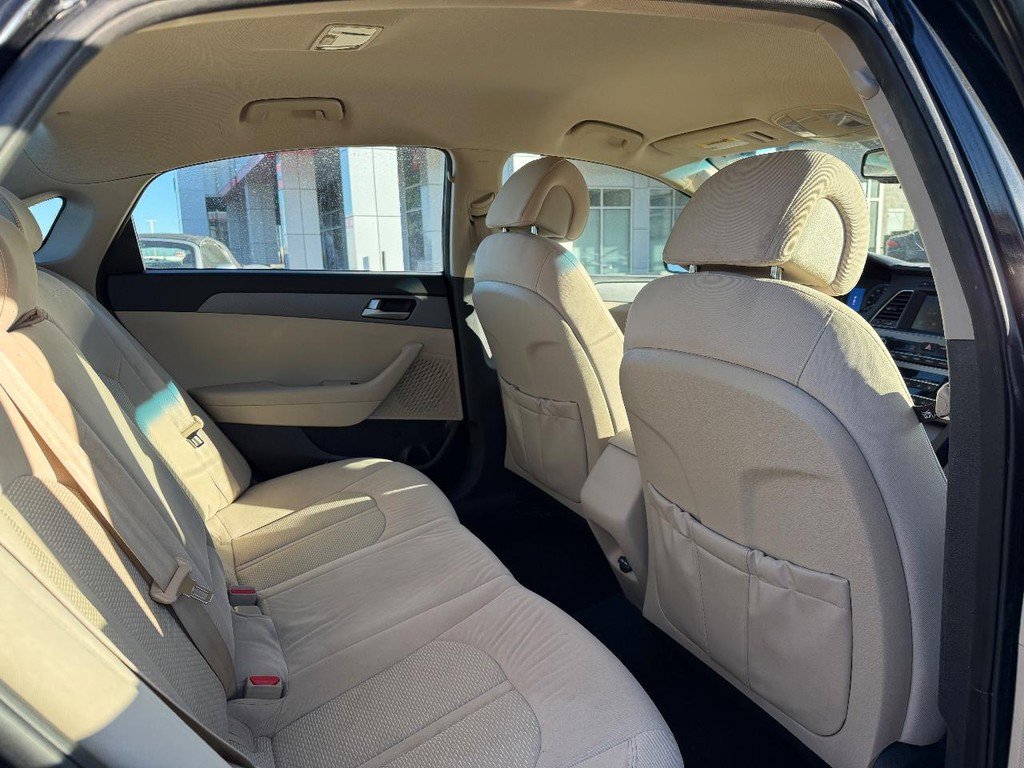 Used 2016 Hyundai Sonata SE image 10