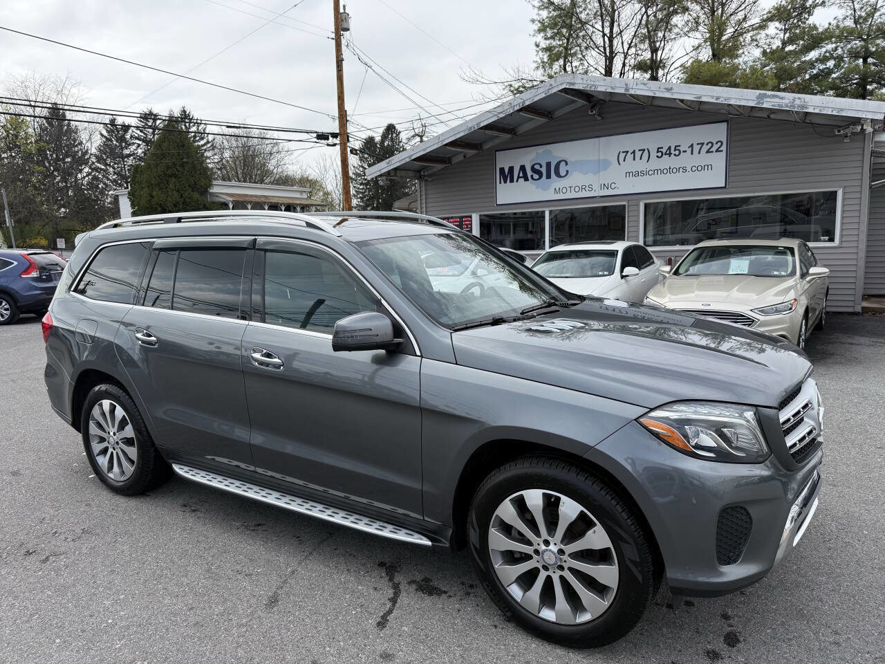 Used 2017 Mercedes-Benz GLS 450 4MATIC image 31