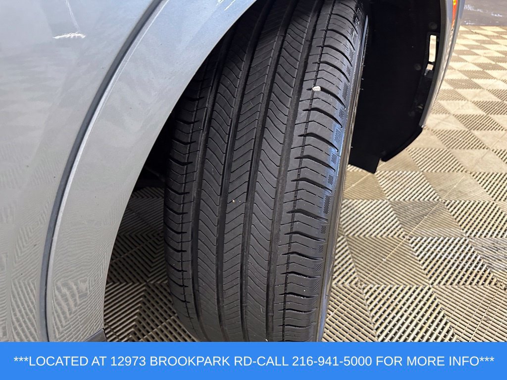 Used 2024 Chevrolet Equinox EV LT w/ LPO, All-Weather Mat Package AWD/4WD image 31