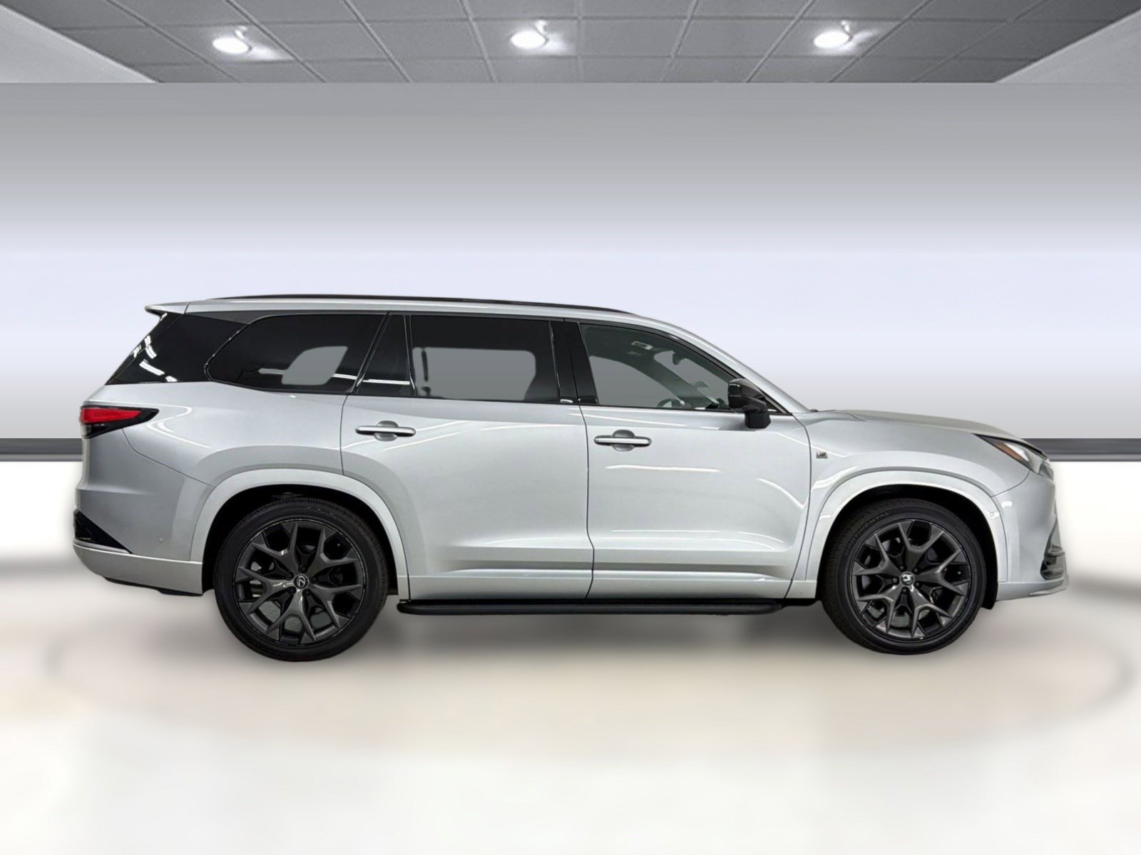 Certified 2024 Lexus TX 500h AWD w/ Technology Package image 8