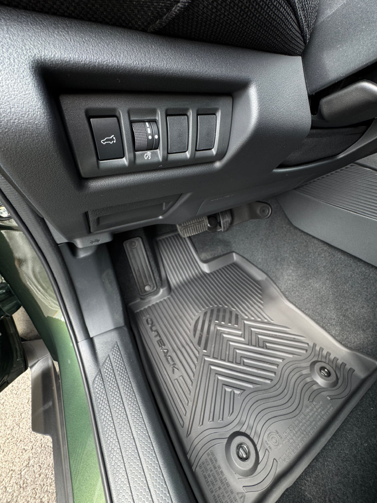 New 2026 Subaru Outback Premium AWD/4WD image 16