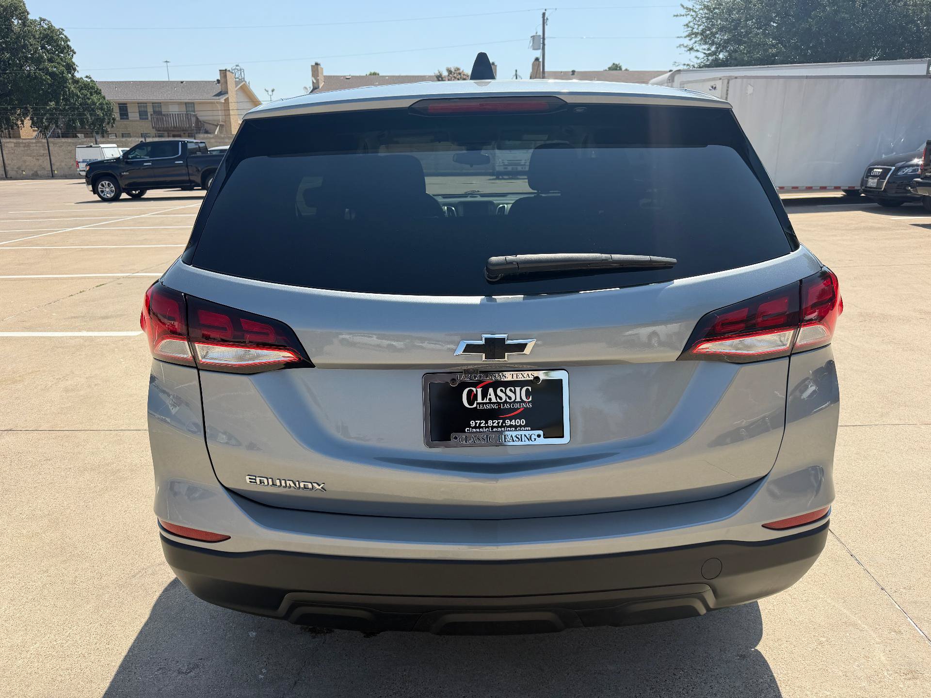 Used 2023 Chevrolet Equinox LS w/ LS Convenience Package FWD image 7