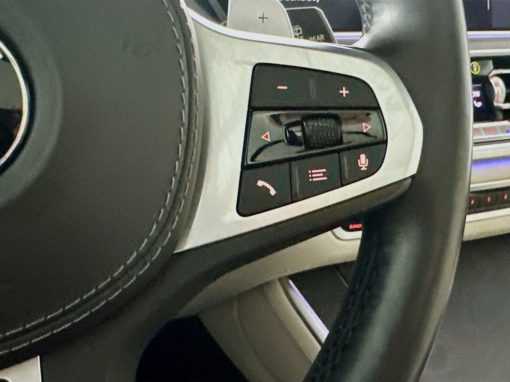 Used 2021 BMW X5 xDrive40i w/ M Sport Package image 26