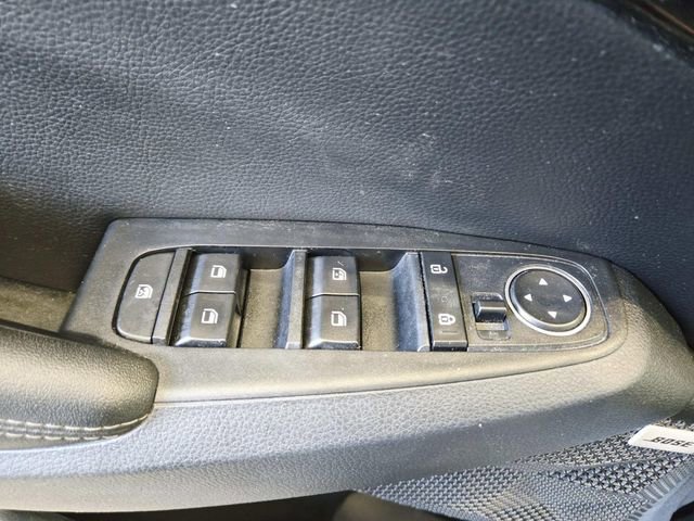 Used 2023 Kia Seltos SX image 31