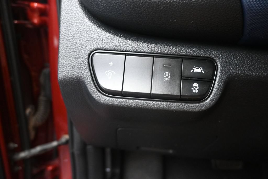 Used 2021 Kia Seltos S AWD/4WD image 34
