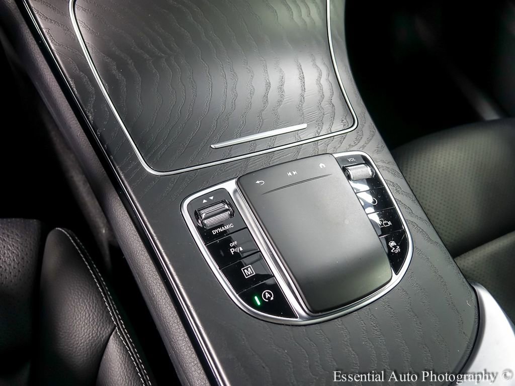 Used 2023 Mercedes-Benz GLC 300 4MATIC Coupe image 20