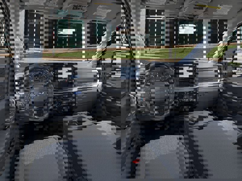 New 2026 Ford F250 XLT w/ FX4 Off-Road Package AWD/4WD image 9