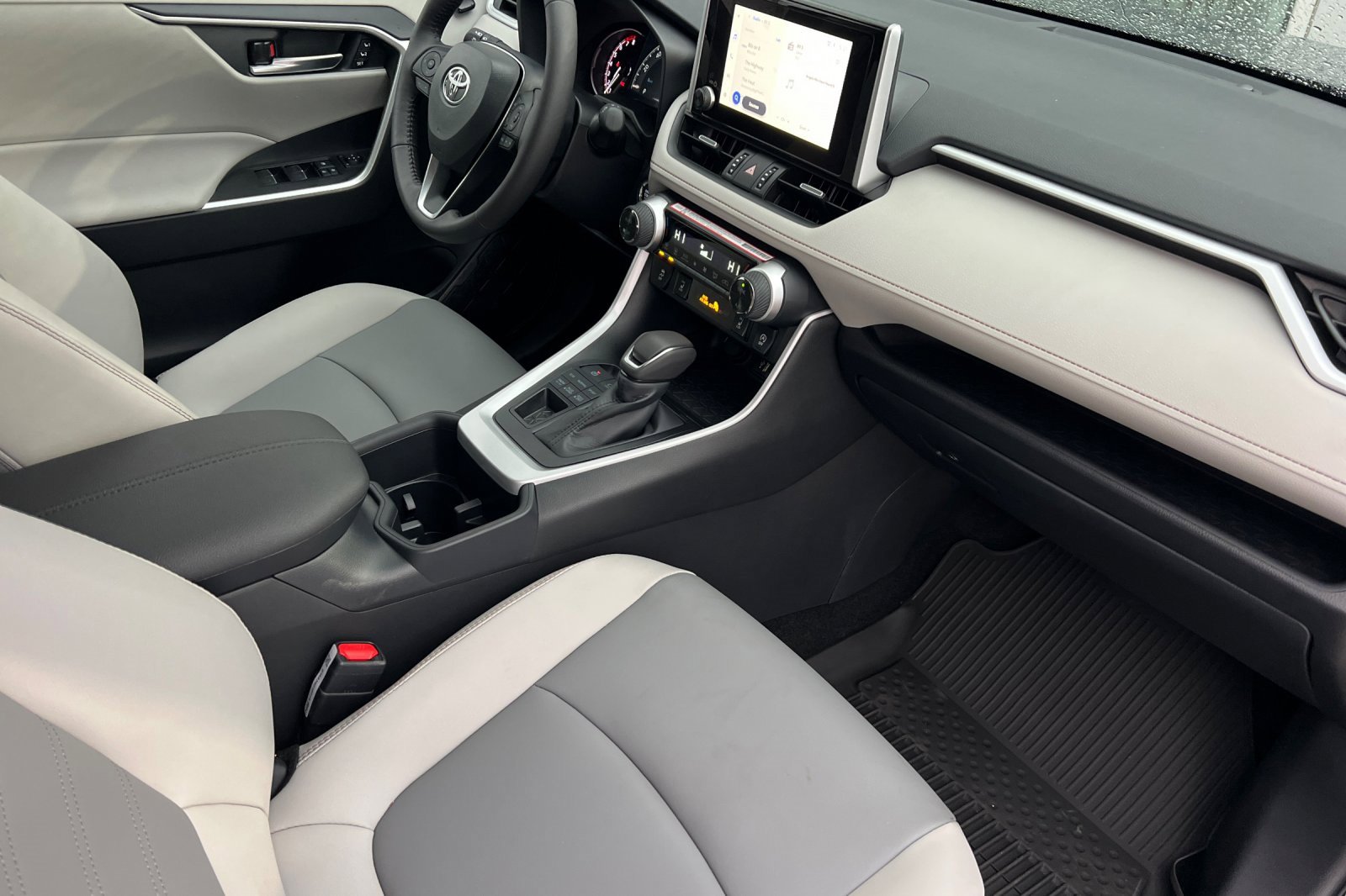 New 2025 Toyota RAV4 XLE Premium w/ Weather Package image 13