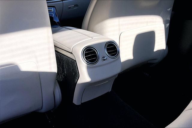 Certified 2023 Mercedes-Benz E 350 4MATIC Sedan image 13