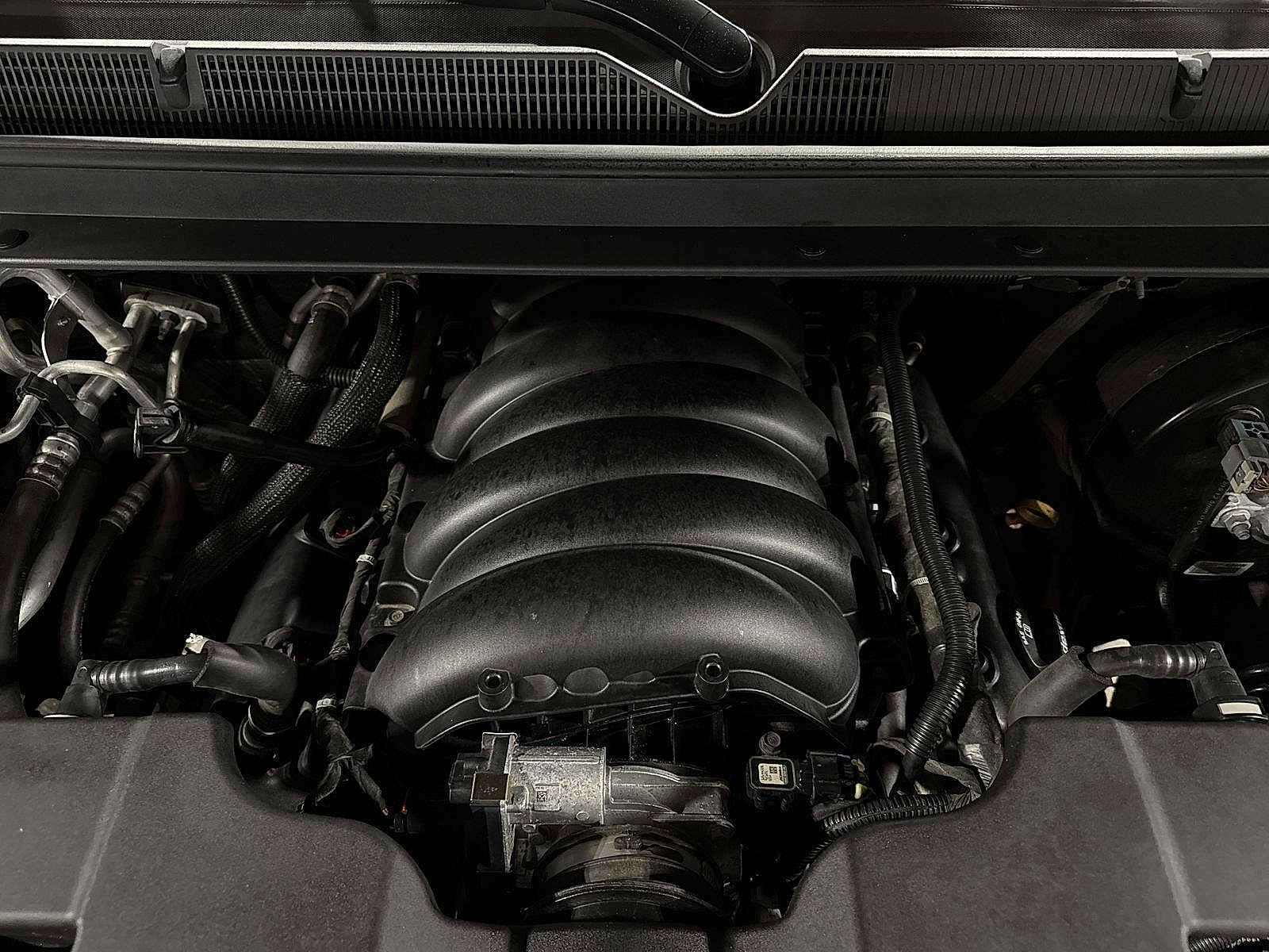 Used 2020 GMC Yukon XL SLT w/ Premium Edition image 12