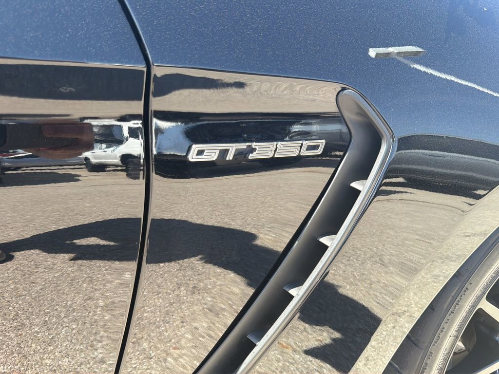 Used 2018 Ford Mustang Shelby GT350 w/ Electronics Package image 10