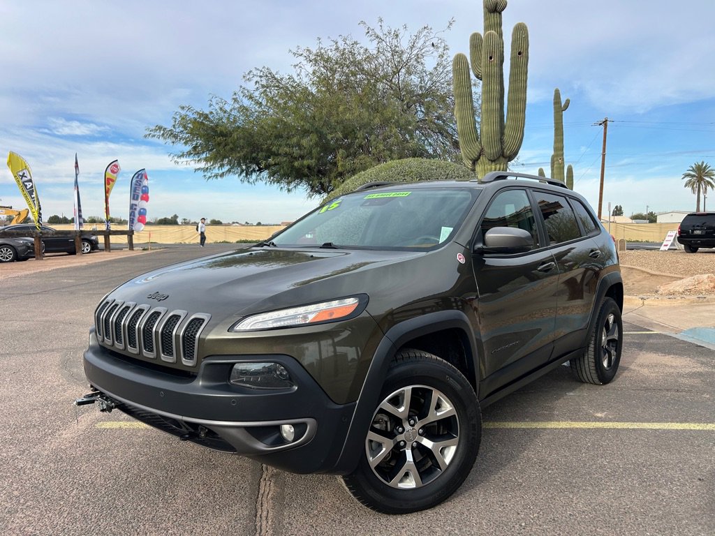 Used 2015 Jeep Cherokee Trailhawk w/ Comfort/Convenience Group image 1