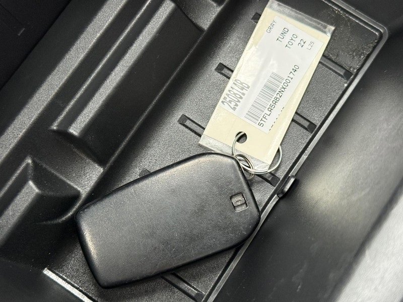 Used 2022 Toyota Tundra SR5 image 31