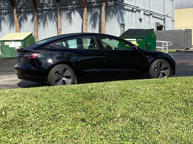 Used 2023 Tesla Model 3 Standard Range RWD image 9