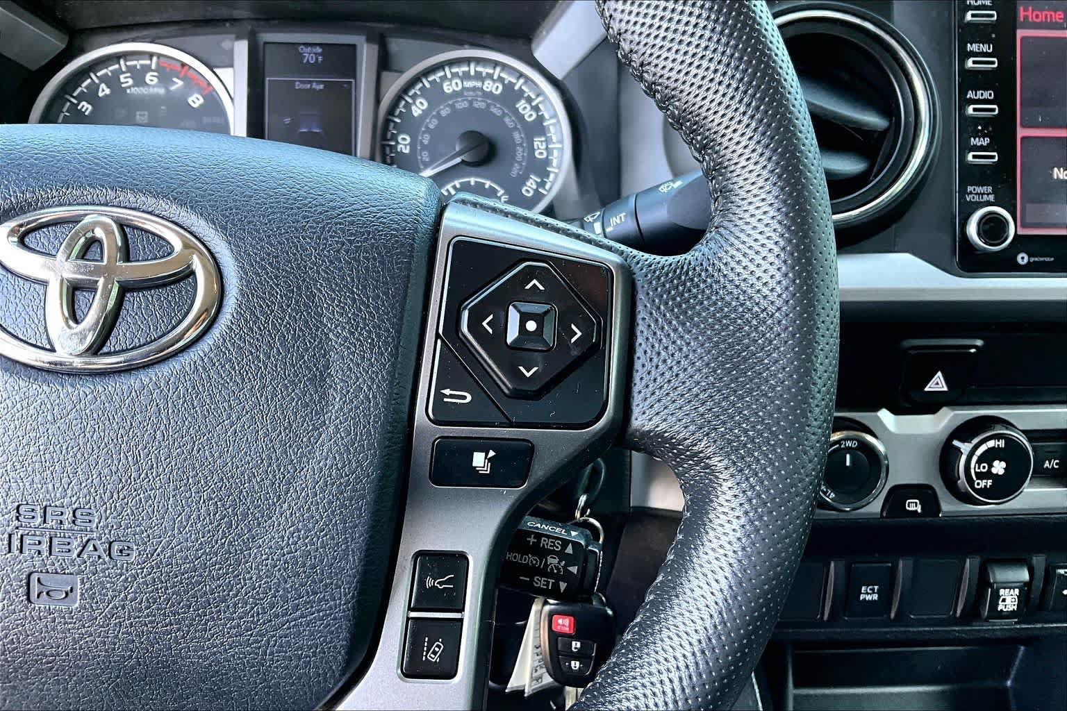 Certified 2020 Toyota Tacoma SR5 AWD/4WD image 23