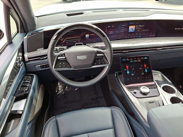 Used 2025 Cadillac Escalade IQ Sport 2 image 15