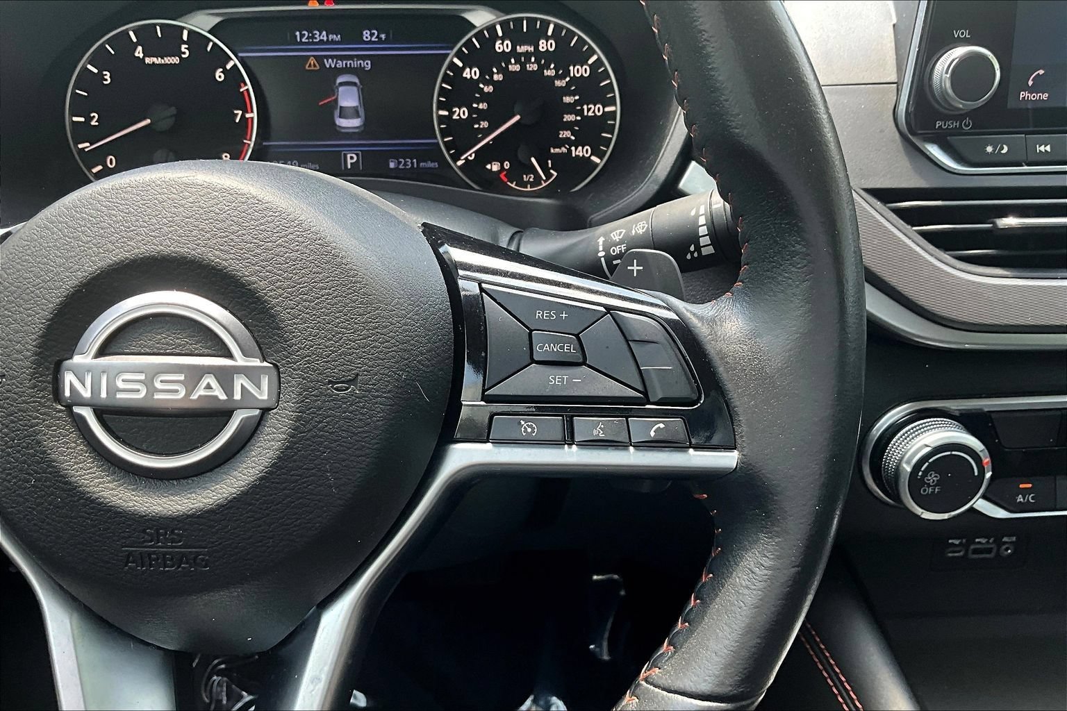 Used 2024 Nissan Altima 2.5 SR FWD image 14
