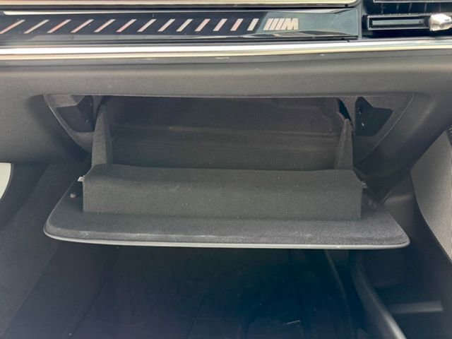 Certified 2025 BMW X5 M60i w/ Executive Package image 25