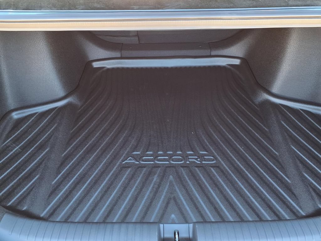 New 2026 Honda Accord Touring image 9