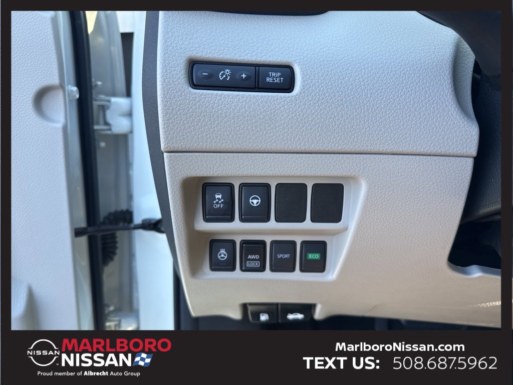 Used 2020 Nissan Rogue Sport SL image 20