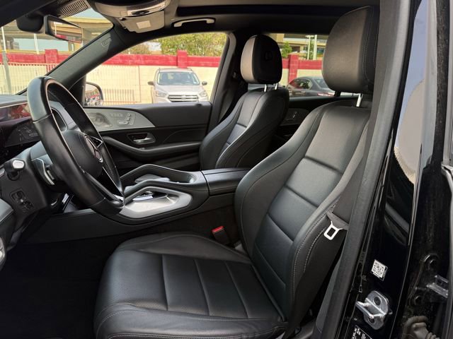 Used 2024 Mercedes-Benz GLS 450 4MATIC image 27