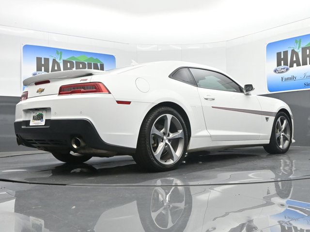 Used 2015 Chevrolet Camaro LT w/ Commemorative Special Edition RWD image 16