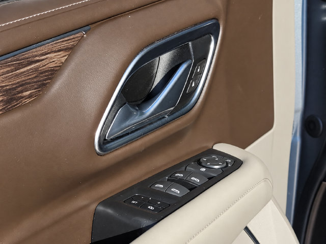 Used 2021 Chevrolet Tahoe LT RWD image 17