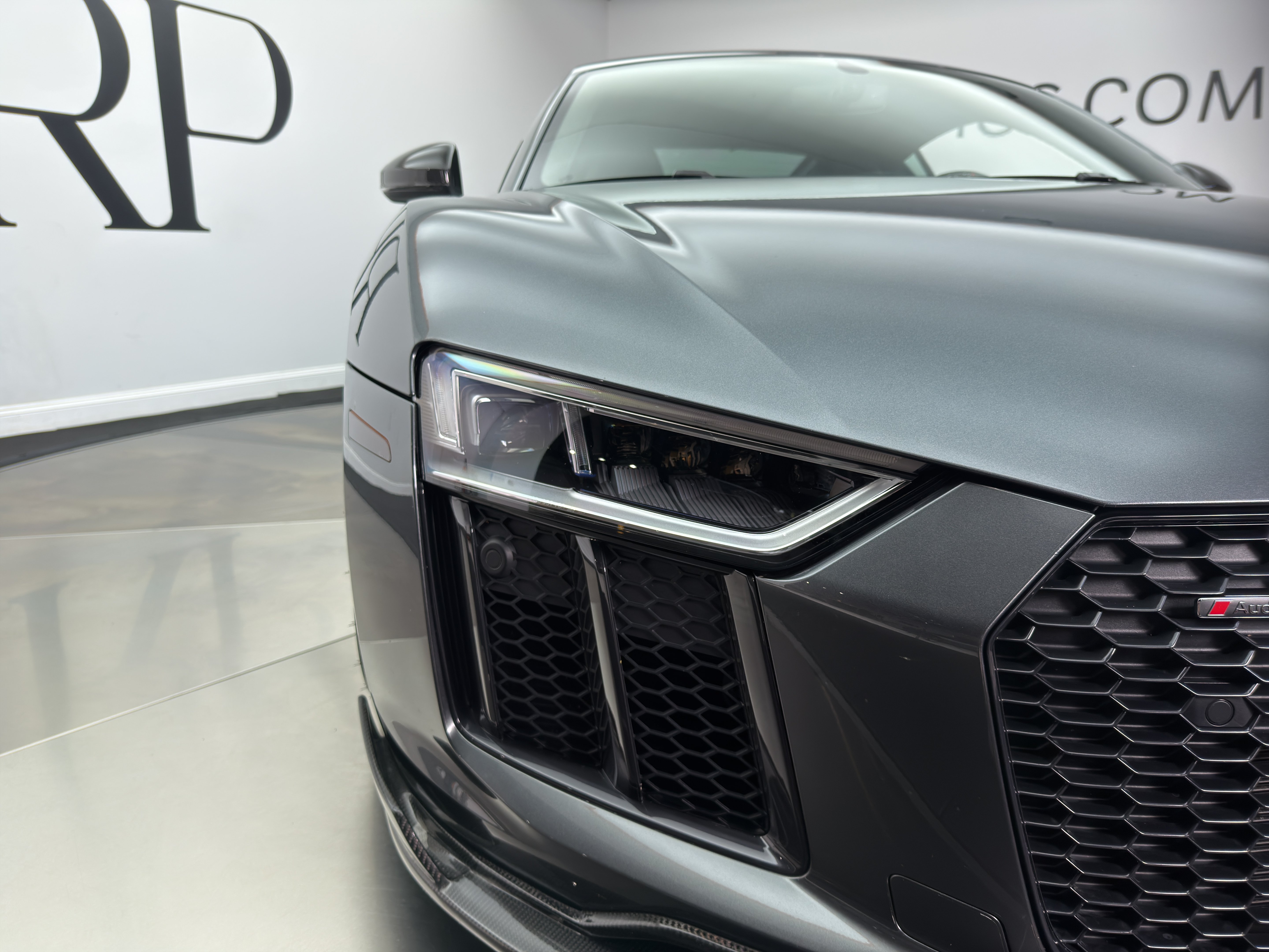 Used 2018 Audi R8 V10 plus AWD/4WD image 13