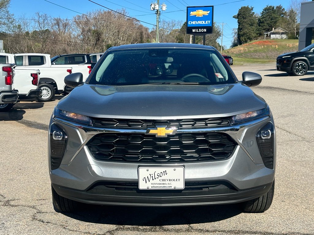 New 2026 Chevrolet Trax LS w/ LS Convenience Package FWD image 6