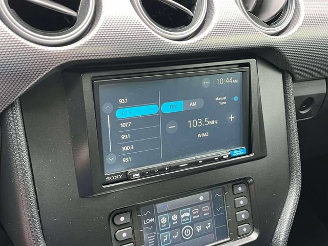 Certified 2018 Ford Mustang GT w/ Black Accent Pkg RWD image 30