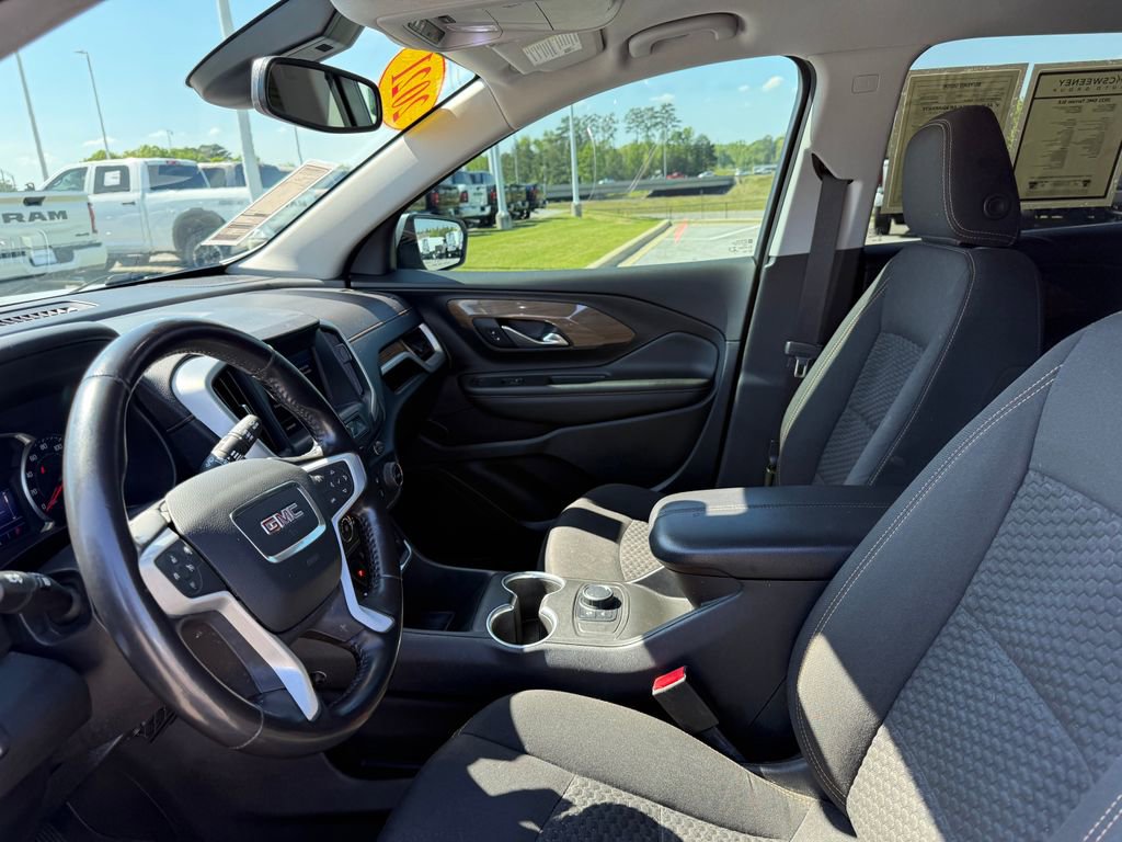 Used 2021 GMC Terrain SLE FWD image 9