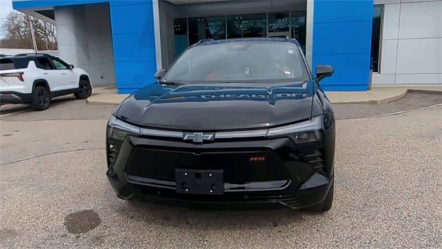 New 2025 Chevrolet Blazer EV RS w/ Super Cruise Package image 3