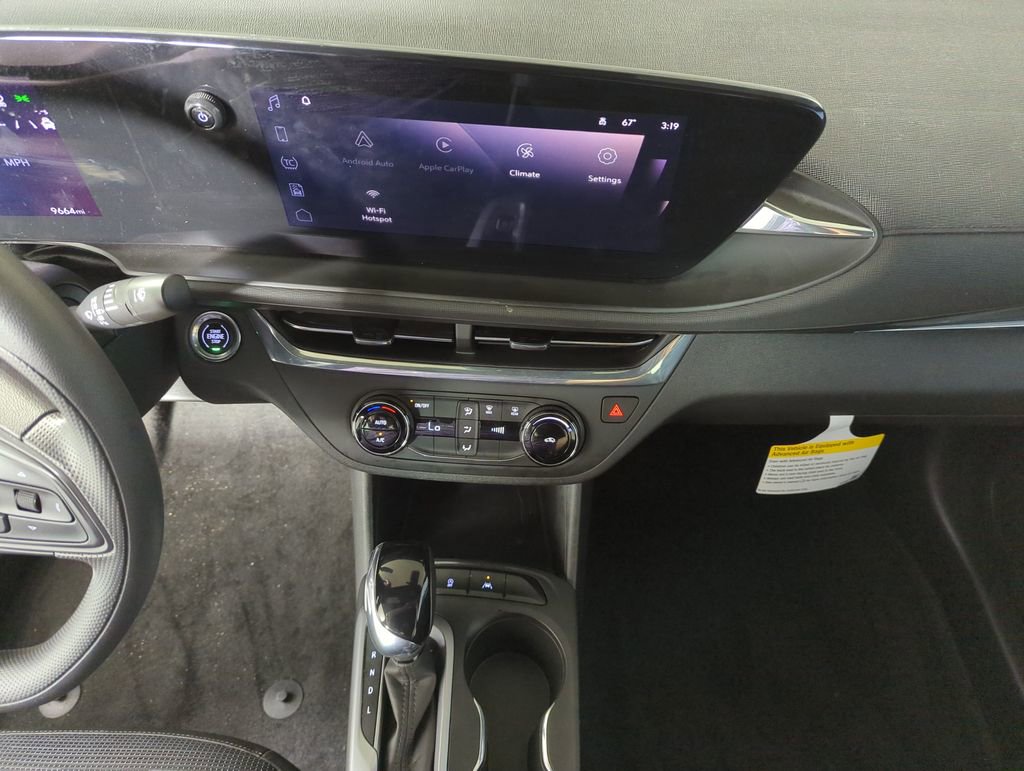 Used 2025 Buick Envista Preferred image 14