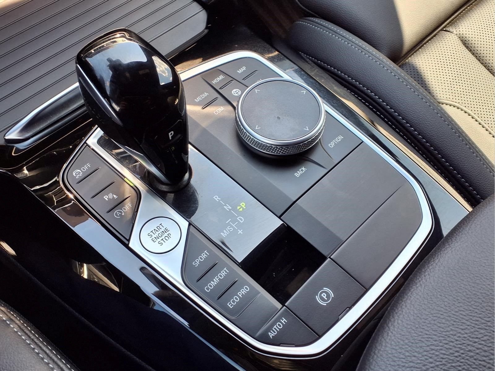 Used 2024 BMW X3 sDrive30i w/ Convenience Package w/ZPA RWD image 20