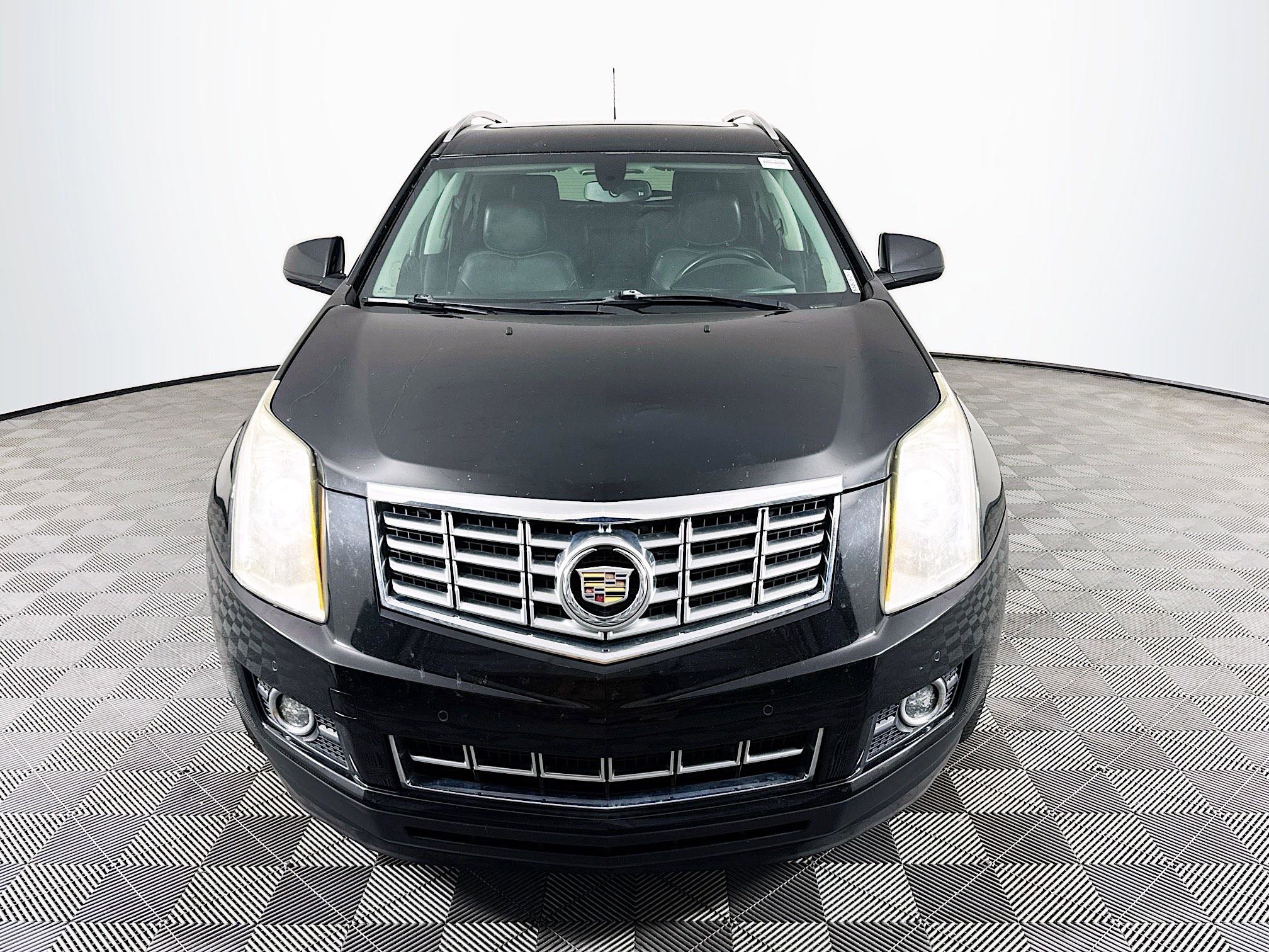 Used 2016 Cadillac SRX Performance FWD image 2