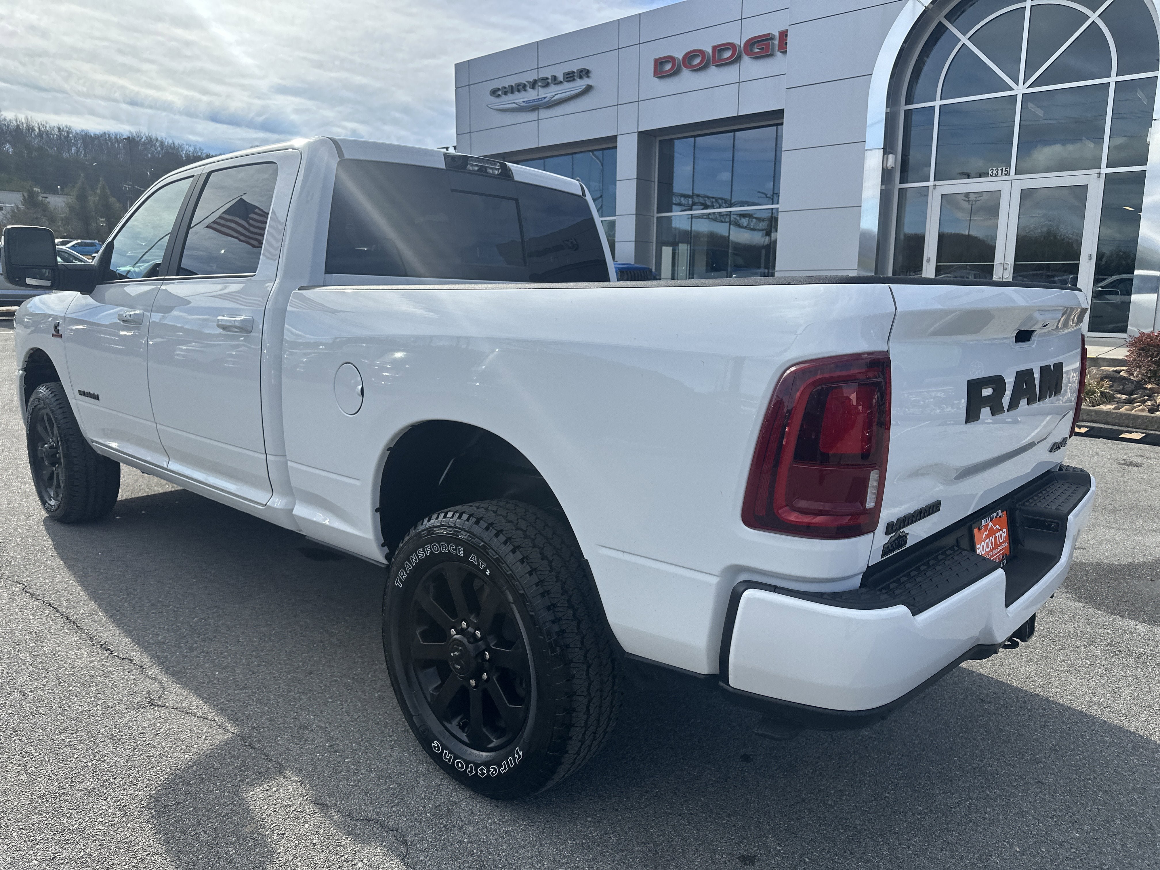 New 2026 RAM 2500 Laramie w/ Night Edition AWD/4WD image 9
