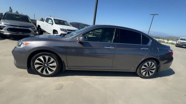 Used 2017 Honda Accord EX-L image 5