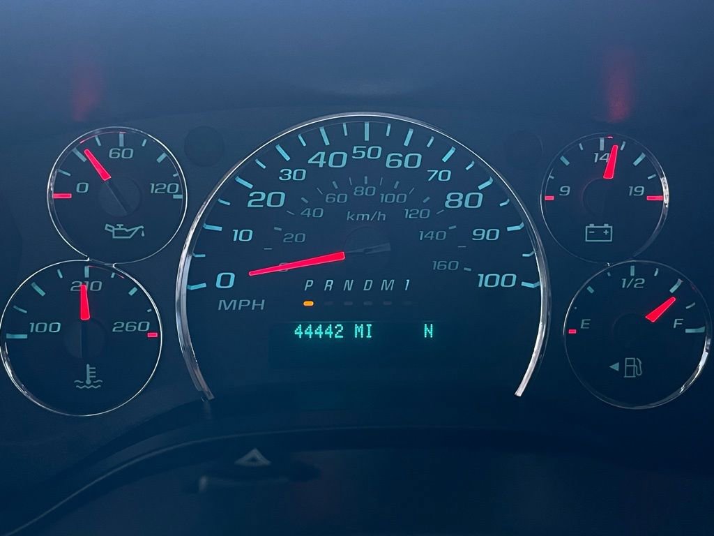 Used 2023 GMC Savana 2500 Extended w/ Driver Convenience Package image 33